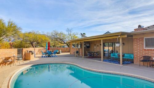 Private Pool & Fire Pit! Walkable Tucson Retreat