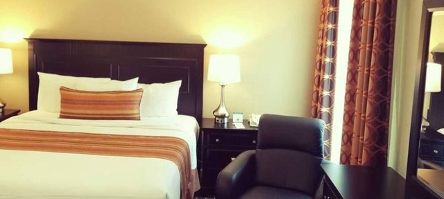 Private Studio with Gym at Wilshire Grand Hotel