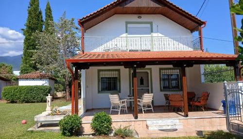 Private two-floor holiday house in Leptokaria