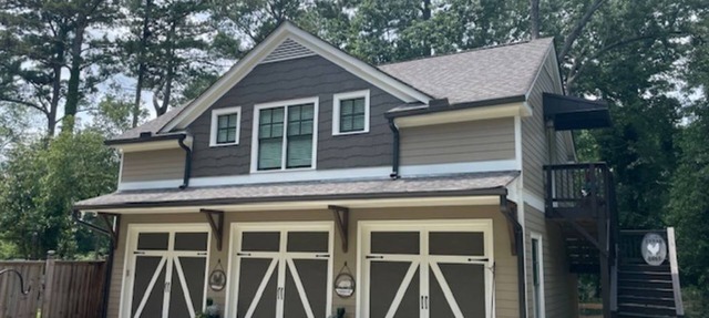 Private & Upscale Modern Carriage House - 7 Min Walk to Downtown!