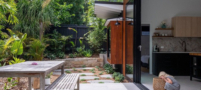 Private villa just a 4 min walk to Avalon Beach!