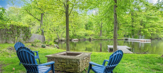Private Waterfront Home Nestled In A Quiet Section Of Lake Hopatcong