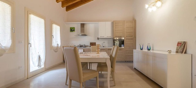 Prosecco is a spacious and sunny apartment