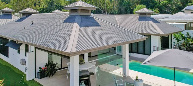 Pura Villa - Luxury Pavilion-Style Home with Private Pool in Palm Cove