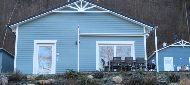 Pure nature - vacation home 62/wooden chalet with 3 bedrooms in Altmühltal