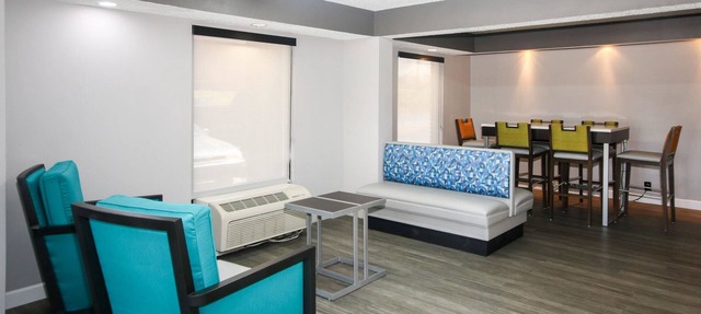 Quality Inn Clinton - Laurens I-26