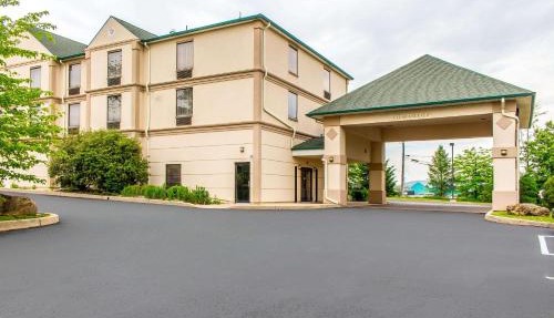 Quality Inn Hackettstown - Long Valley