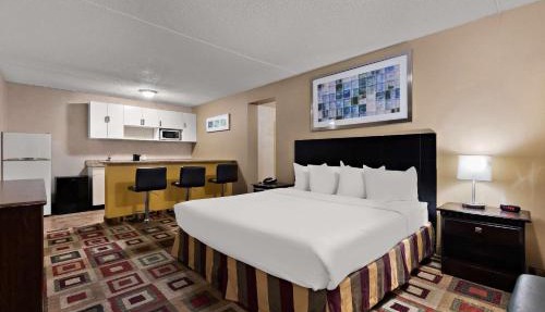Quality Inn Wayne - Fairfield Area