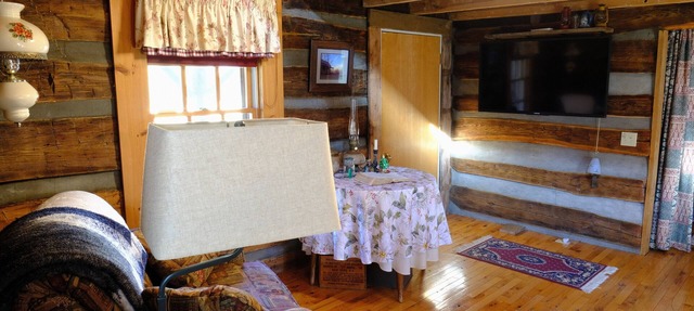Quiet 200 year old cabin with modern amenities.