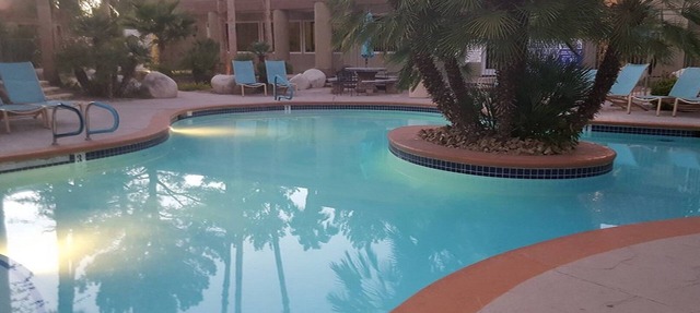 Quiet 2Bed/2Bath Las Vegas Condo located 4 miles from Strip
