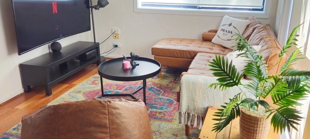 Quiet, peaceful northcote 1 bedroom unit