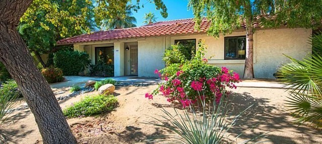 Quiet Secluded Condo In The Famous Las Palmas Neighborhood