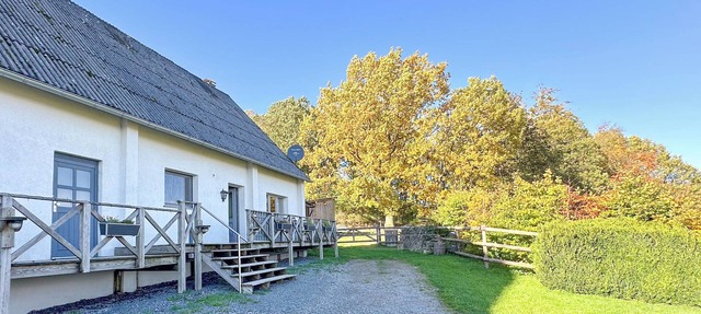 Quietly located property with amazing views