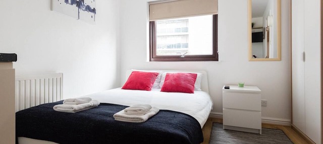 Rainbow Studio Canary Wharf