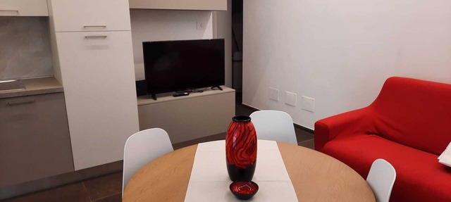 RED MELOGRANO detached apartment with garden near Ferrari Museum