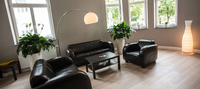Refurbished old building for up to 10 people near the city center