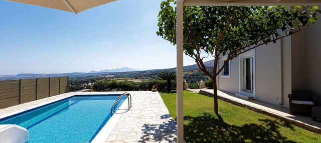 Relax in VIlla w/Private Pool, BBQ and Ping Pong