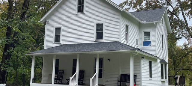 Relax or be active! The choice is yours in this pet-friendly family home.