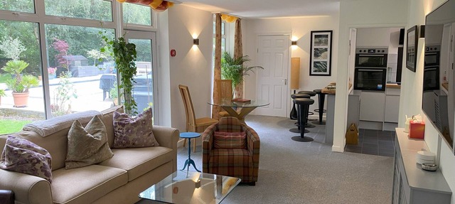 Relax surrounded by woodland in the Annex at Capers End!
