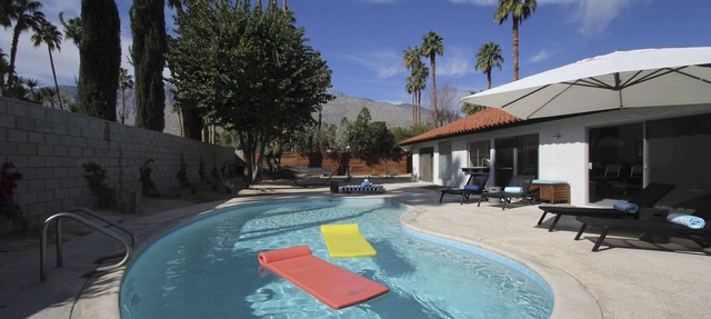 Relaxation, Mountain Views, ECO upgrades, Design, Saltwater Pool/Spa!