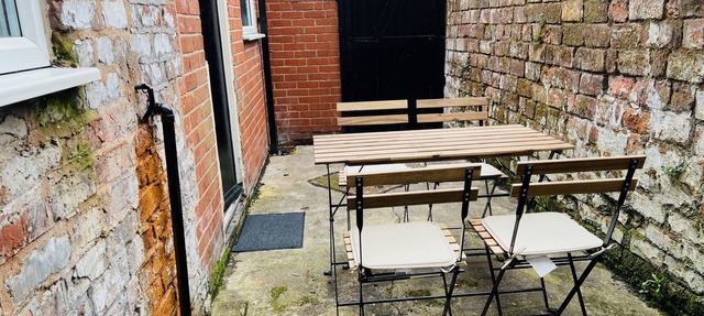 Remarkable 4-Bed House in Bootle, Liverpool