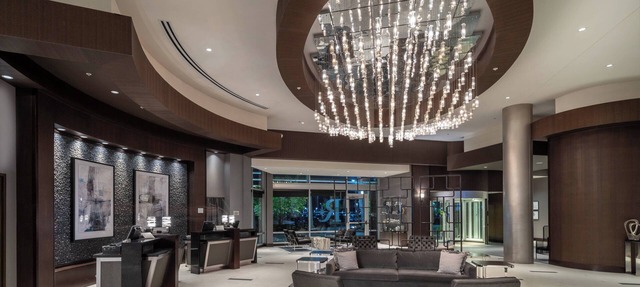 Renaissance by Marriott Boston Patriot Place Hotel