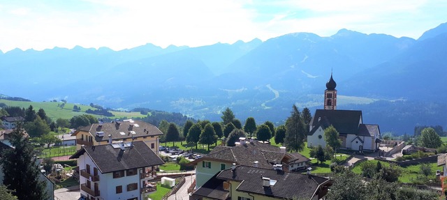 Renovated flat with gorgeous view in the Dolomites