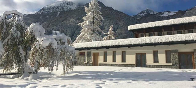 Residence in Gressoney-saint-jean with 1 bedrooms sleeps 6