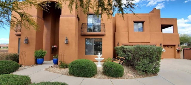 RESORT LUXURY OASIS PEACEFUL HOME-6BDRS 8BD 3 BT-PET friendly GARDEN HEATED POOL