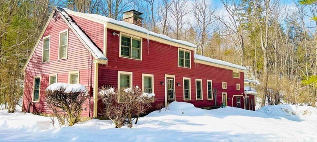 Restorative Mountain Sanctuary with Hot Tub, Minutes from the Mountains