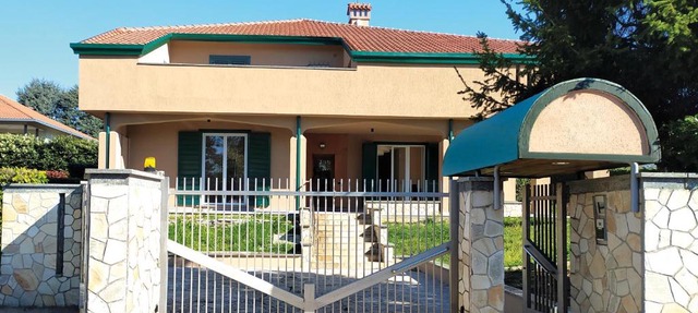 Rho Mind Villa
