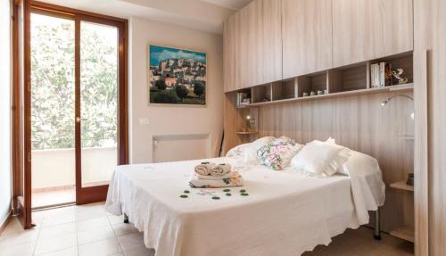 Rhomy Apartment
