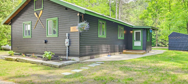 Riverfront Cabin w/Hot Tub in Schroon Lake!
