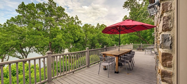 Riverfront Hudson Valley Gem w/Beach Access!