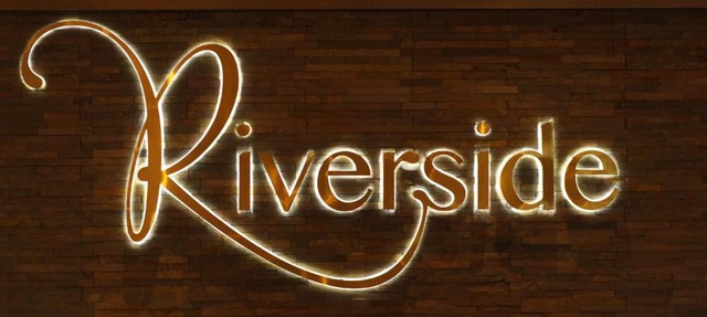Riverside Lodge Hotel
