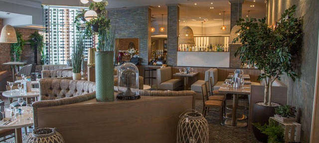 Riverside Lodge Hotel