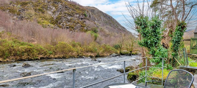 Riverstone Cottage