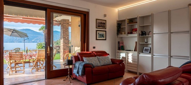Riviera Lakefront Villa