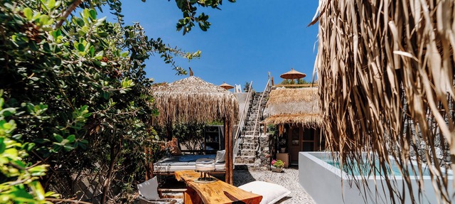 Rock Villas Complex: Luxe Cave Retreat w/Pool & Jacuzzi