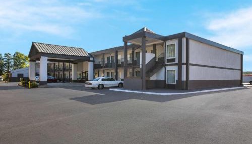 Rodeway Inn Commerce