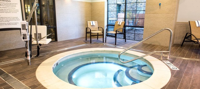 Roll-In Shower Studio Suite | Albany, NY