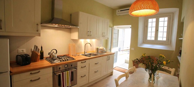 Romantic Apartment With Garden 2 Minutes' Walk From Pitti Palace