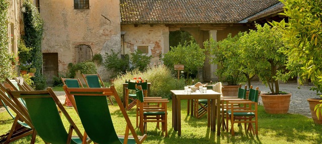 Romantic Studio in Historic Estate with 60 hectare Private Park