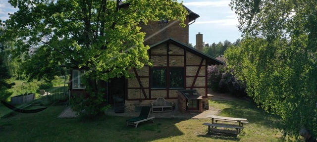 Romantic studio on the edge of the forest with garden sauna