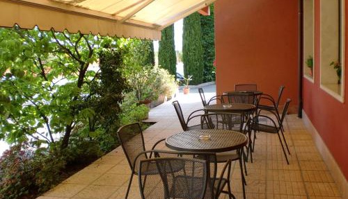 Rometta Hotel