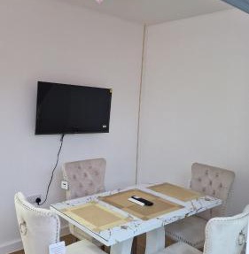 Romford Luxe Home