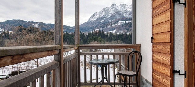 Room 'Viola' with Mountain View, Shared Terrace and Wi-Fi