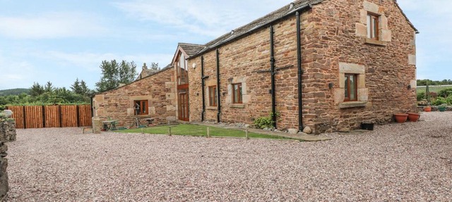 Rose Hips Barn