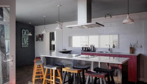 Ruby SoHo Workshop Villa