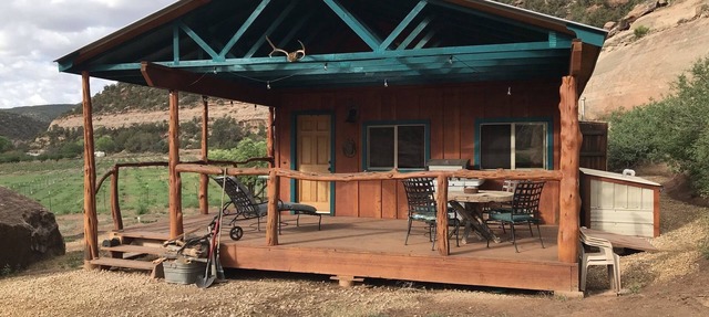 Rustic Bunkhouse with canyon views.